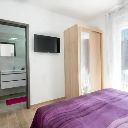 Holiday home Haus Stella In Kapelica, Istrien Mit Privatem Pool