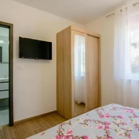 Haus Stella In Kapelica, Istrien Mit Privatem Pool *